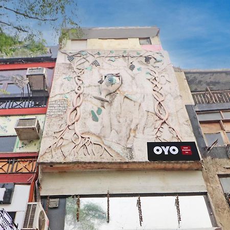 Hotel O Bluemoon Inn, South Campus Új-Delhi Kültér fotó
